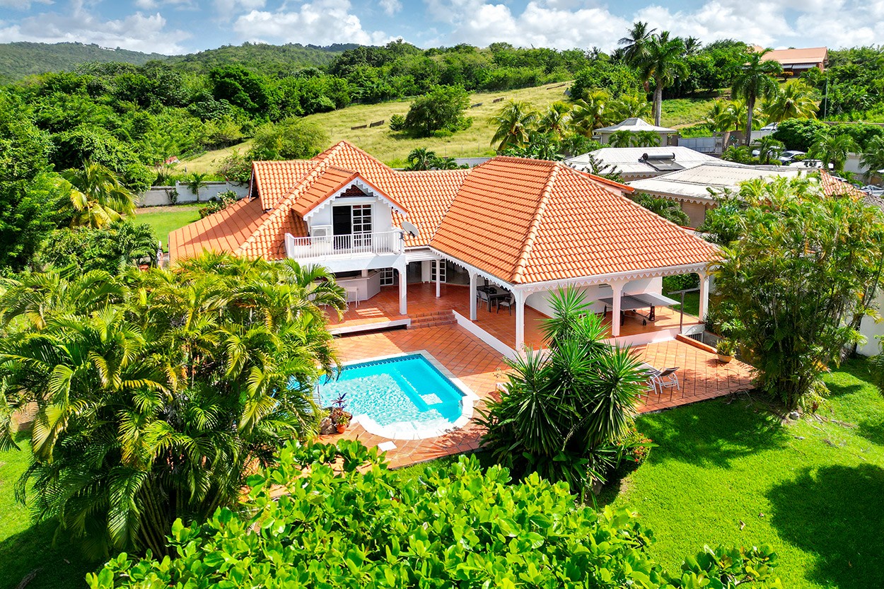 Villa Tropicale de Sainte-Luce location Martinique piscine 5 chambres - Bienvenue à la villa Tropicale de Sainte-Luce